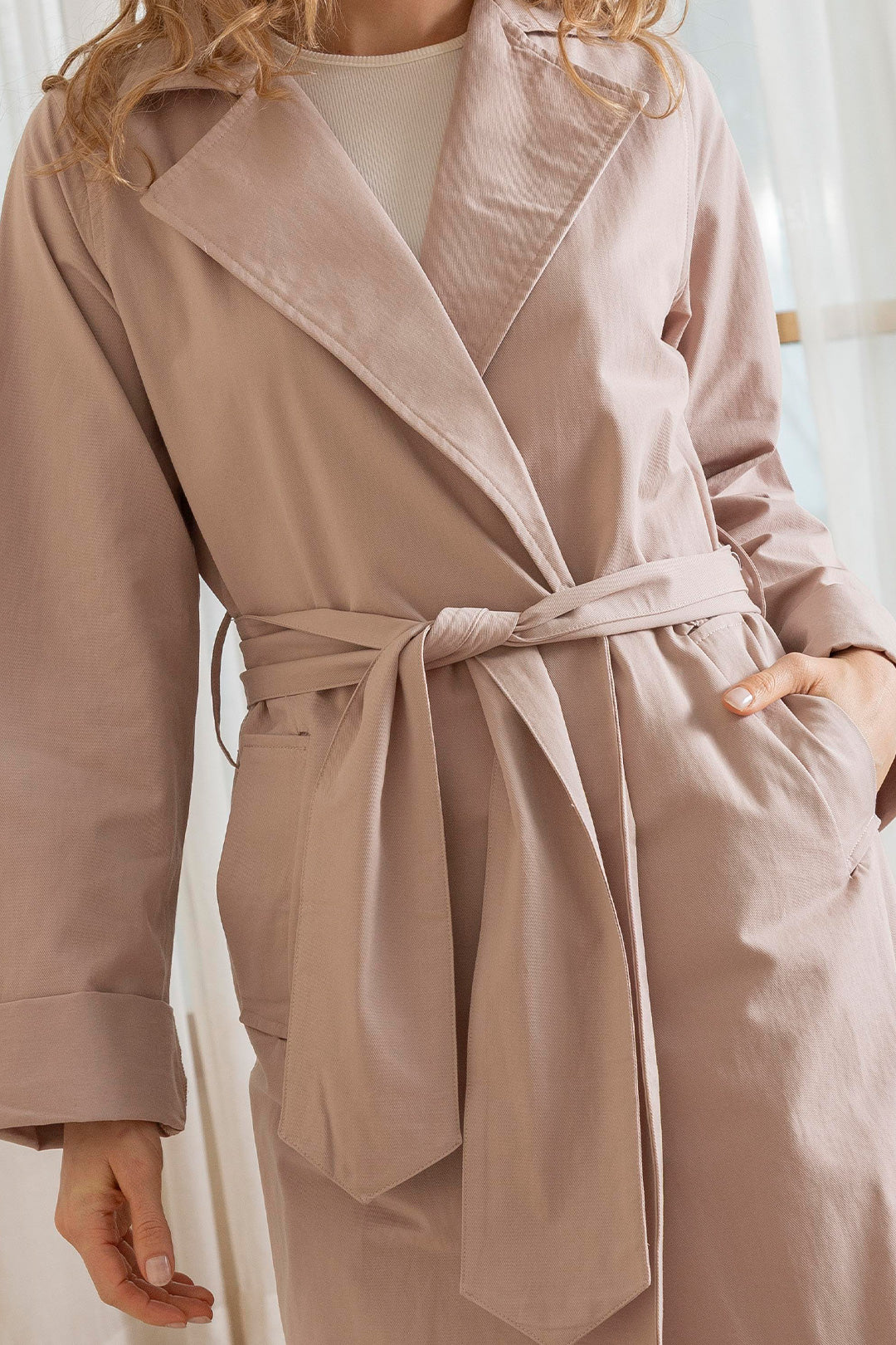 Gabán largo color taupe para mujer