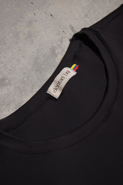 pack de camisetas básicas negra y blanca