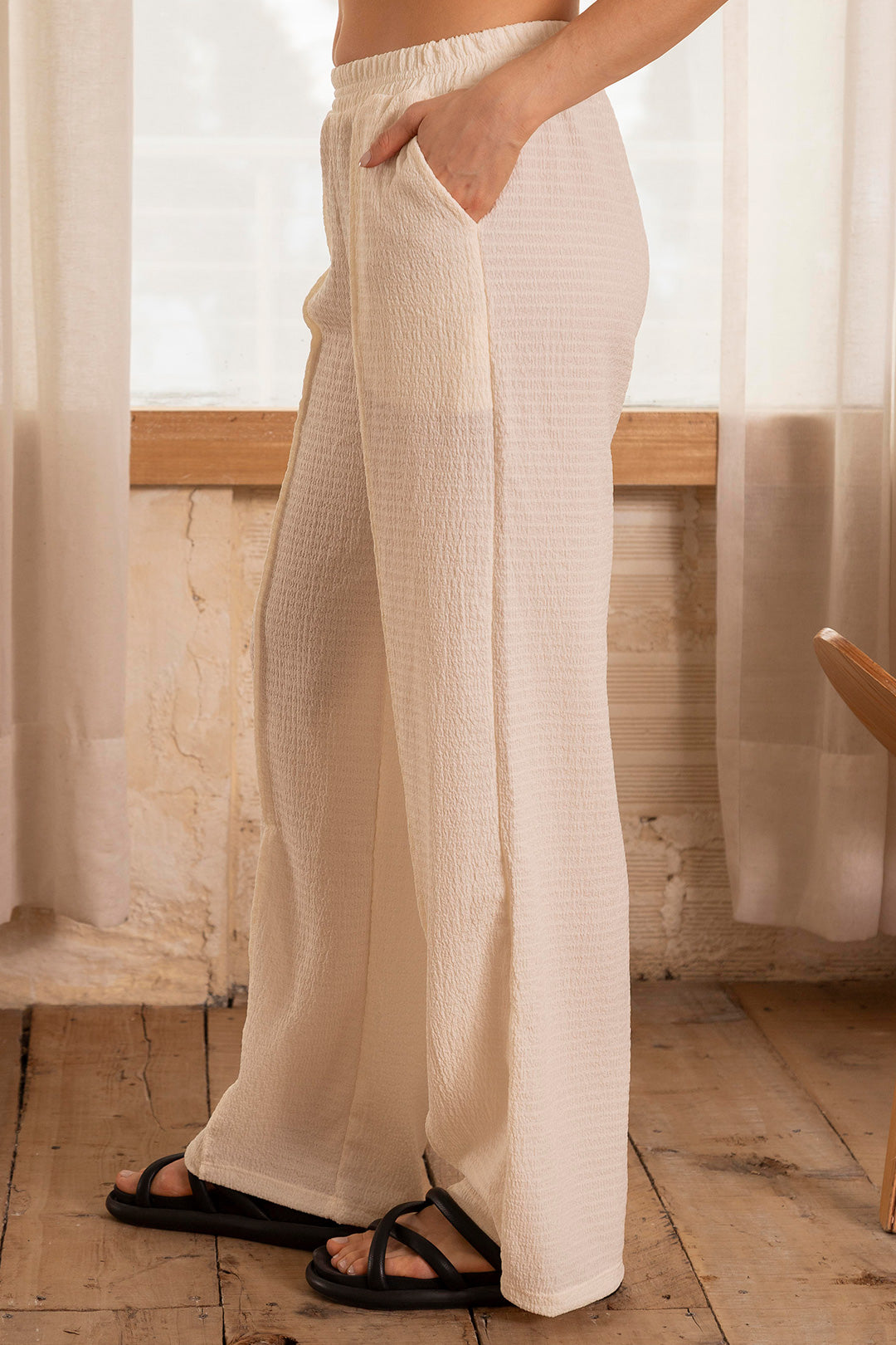 Pantalón para mujer color marfil